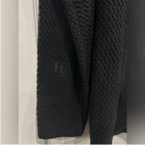 Patagonia Women's Medium R1 Air Full-Zip Jacket Hoody Black NWT Lightweight - Picture 6 of 11